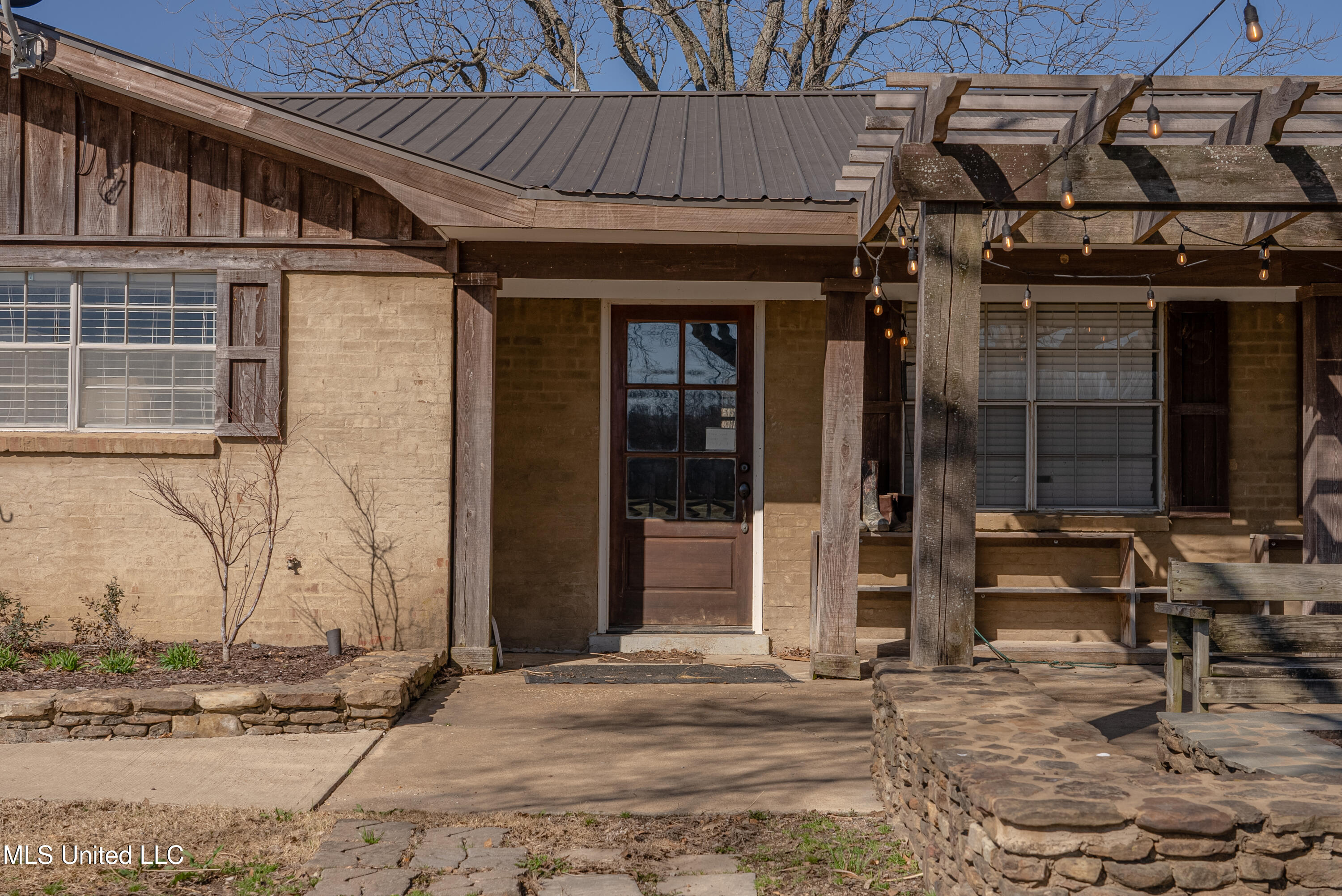 1640 Rowe Road Dundee, MS 38626 - Photo 8 of 19 DSC08146-HDR
