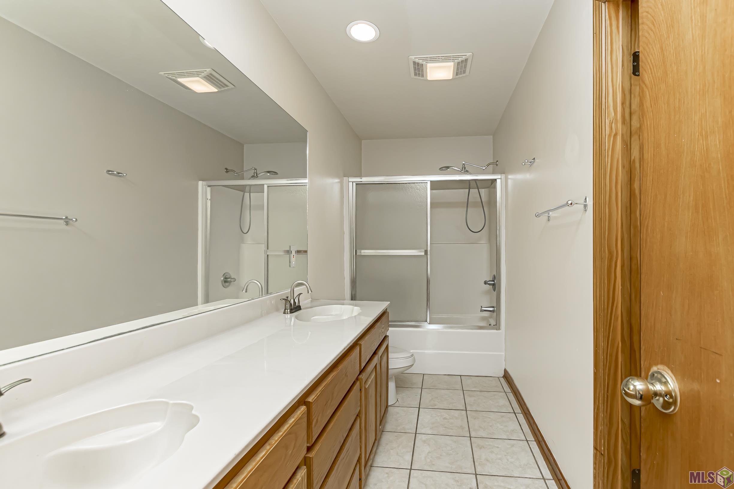 10150 Ridgehaven Avenue Baton Rouge, LA 70810 - Photo 15 of 19
