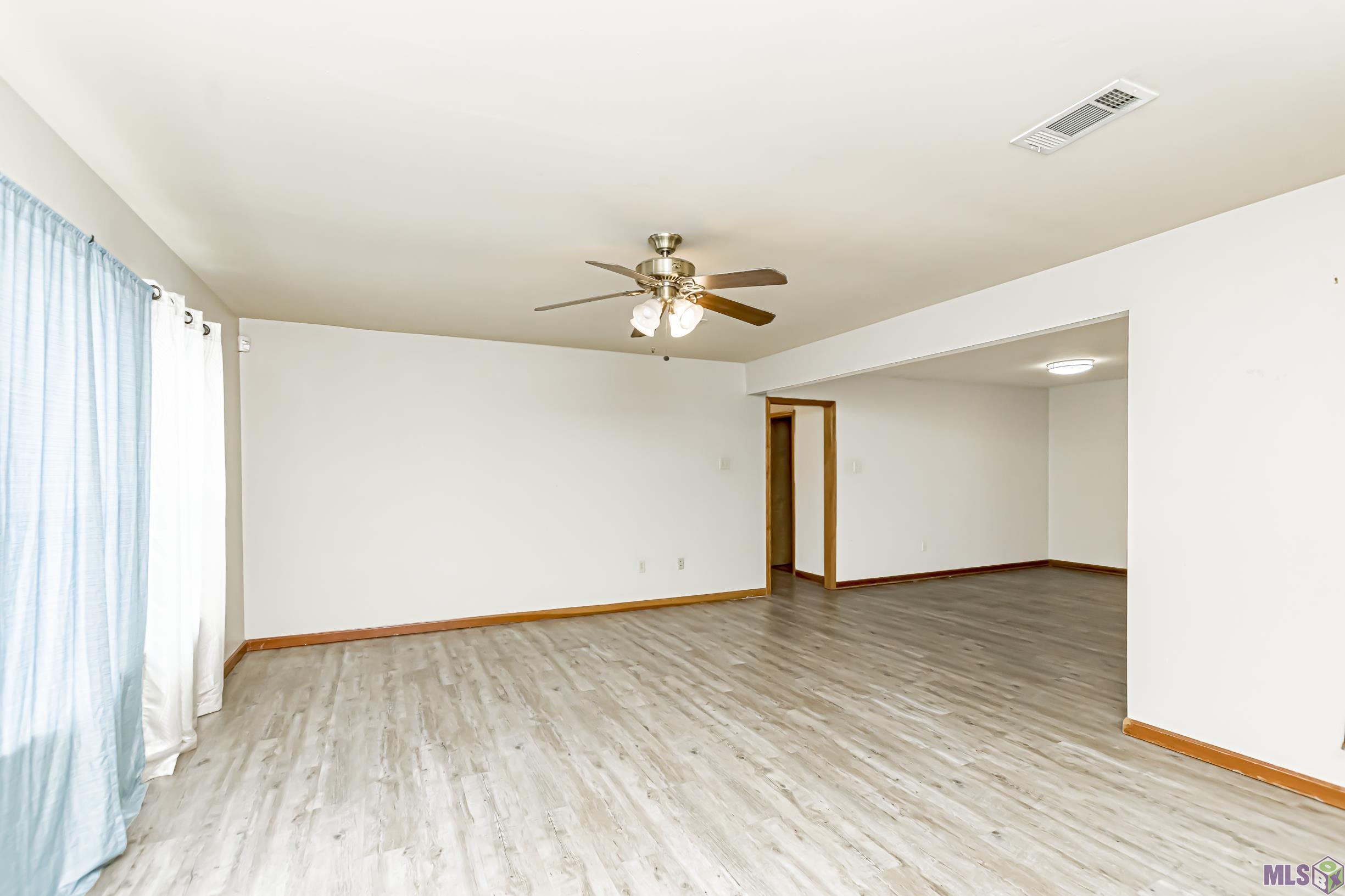 10150 Ridgehaven Avenue Baton Rouge, LA 70810 - Photo 7 of 19