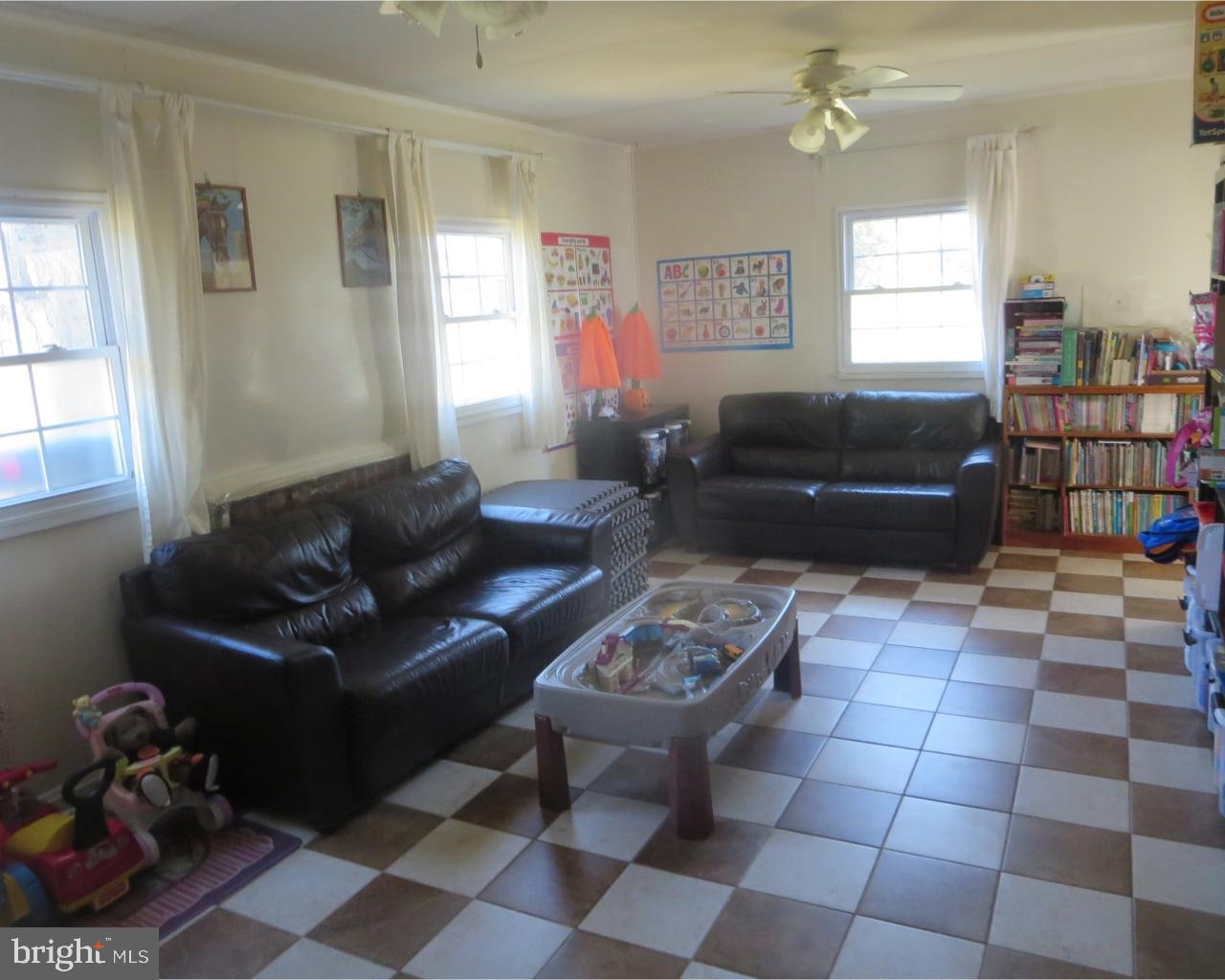 289 Trenton Road Fairless Hills, PA 19030 - Photo 11 of 23 Gallery Image 11