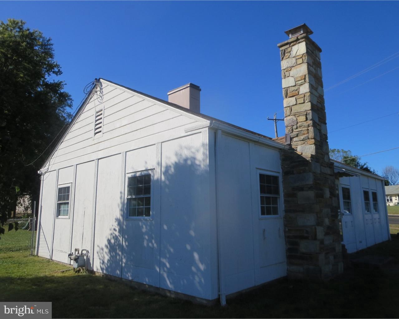 289 Trenton Road Fairless Hills, PA 19030 - Photo 3 of 23 Gallery Image 3