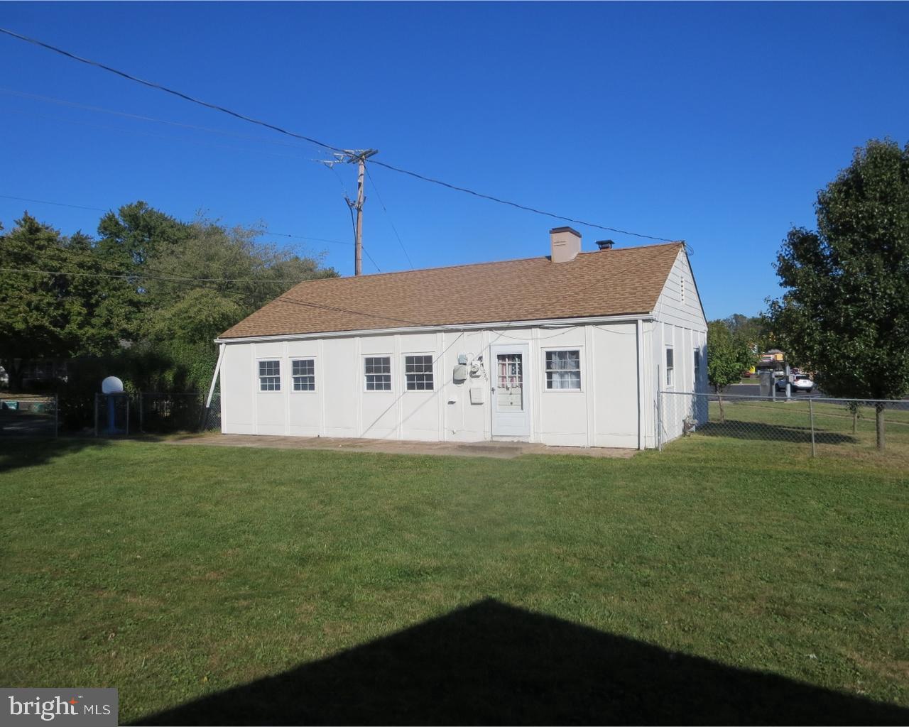 289 Trenton Road Fairless Hills, PA 19030 - Photo 6 of 23 Gallery Image 6