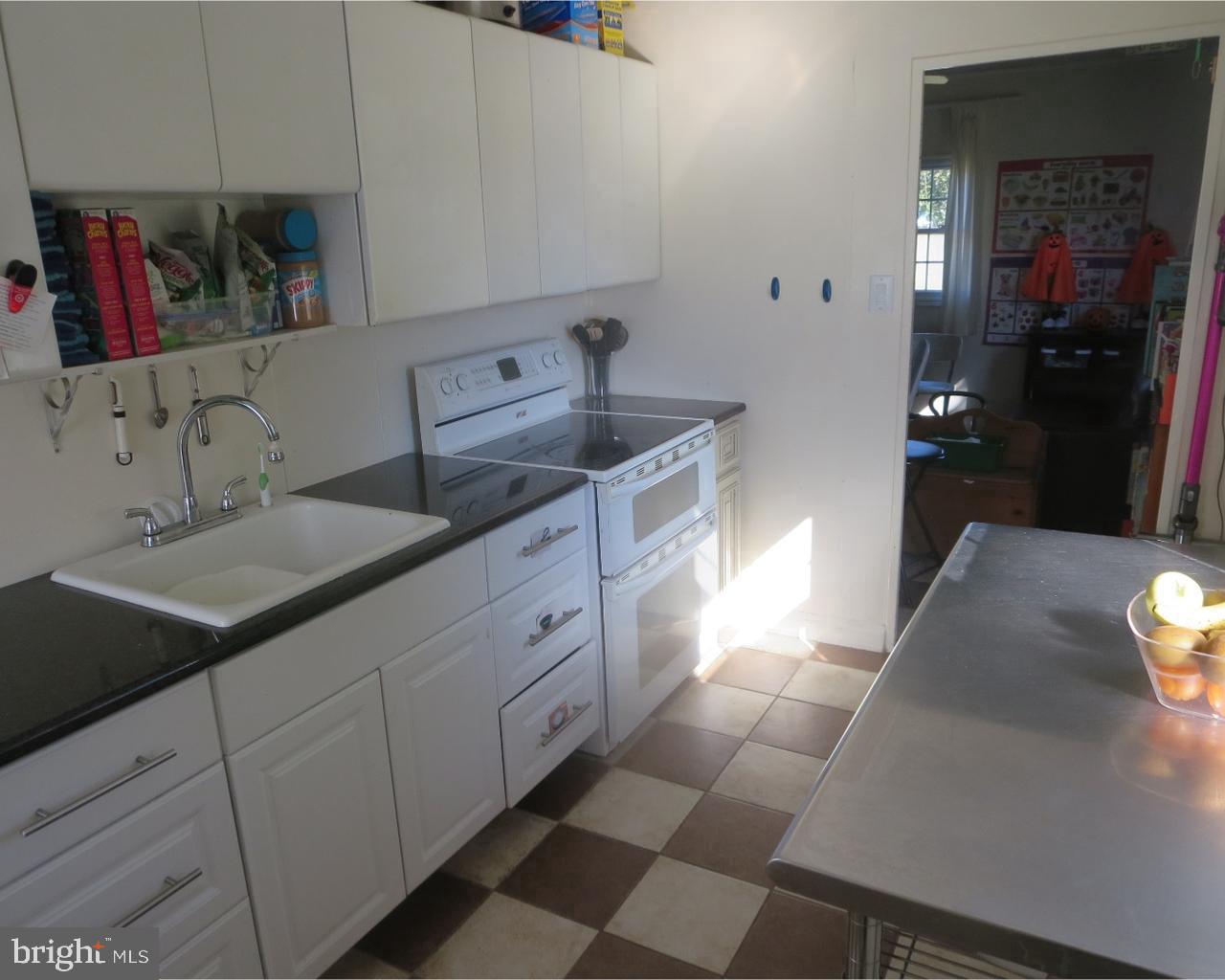 289 Trenton Road Fairless Hills, PA 19030 - Photo 10 of 23 Gallery Image 10