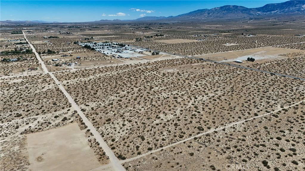 731 Sunset Road Lucerne Valley, CA 92356 - Photo 3 of 8 a view of a terrace view