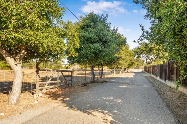 a view of a outdoor space