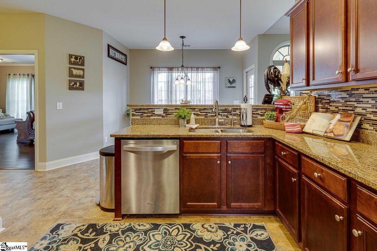 735 Allendale Road Woodruff, SC 29388 - Photo 12 of 36