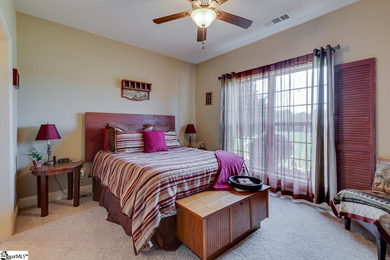735 Allendale Road Woodruff, SC 29388 - Photo 18 of 36