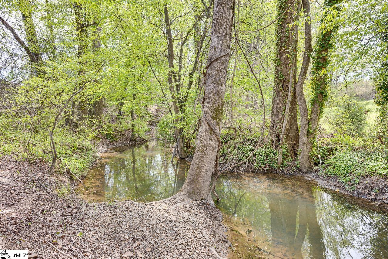 735 Allendale Road Woodruff, SC 29388 - Photo 27 of 36