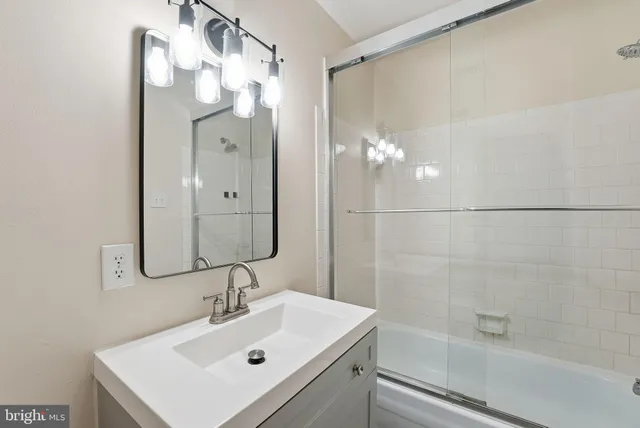 $140,000 | 10123 Prince Place, Unit 30410A, Upper Marlboro, MD 20774