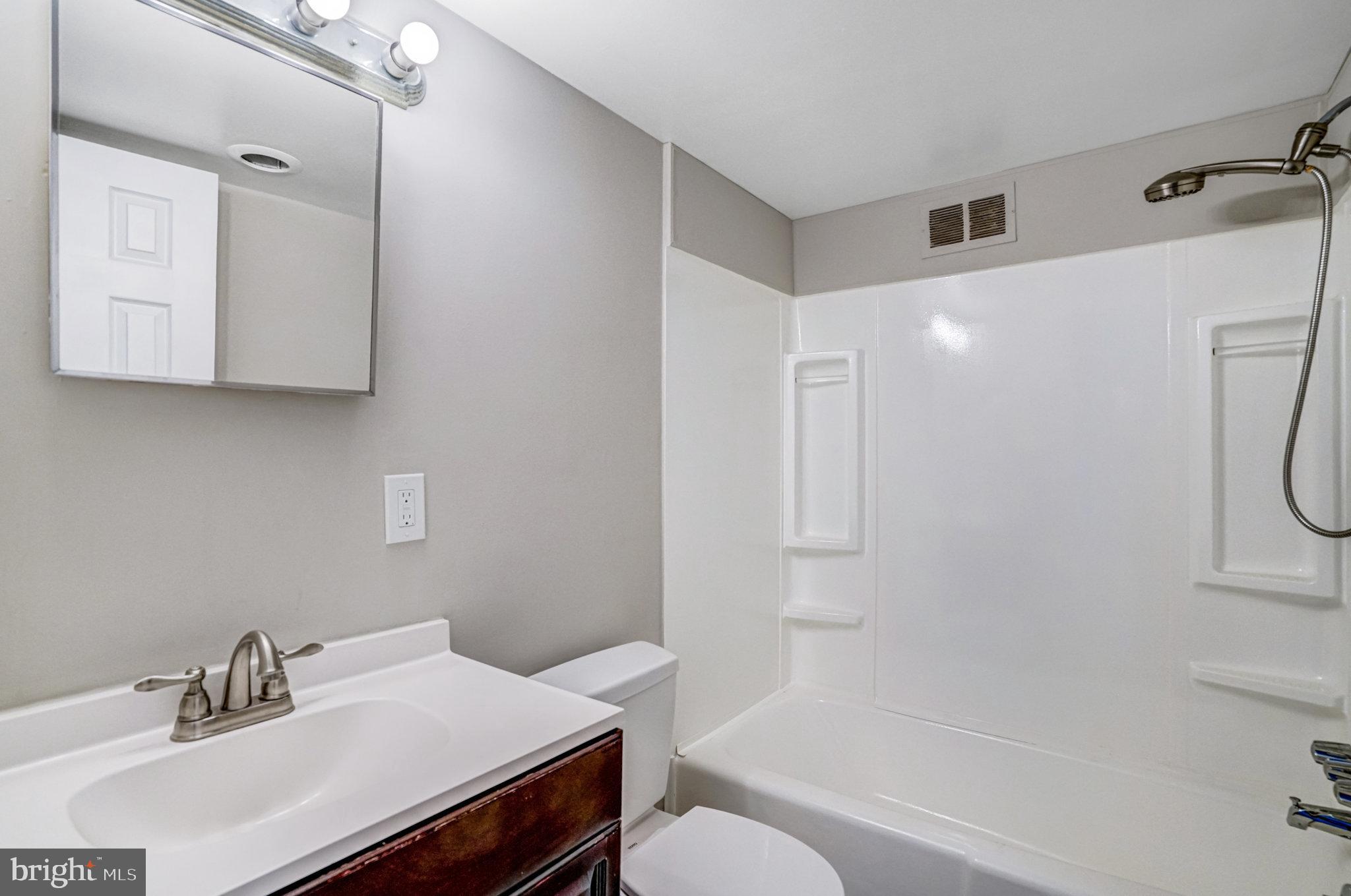 4600 South Four Mile Run Drive, Unit 1203 Arlington, VA 22204 - Photo 11 of 18