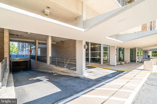 $315,000 | 4600 South Four Mile Run Drive, Unit 1203, Arlington, VA 22204