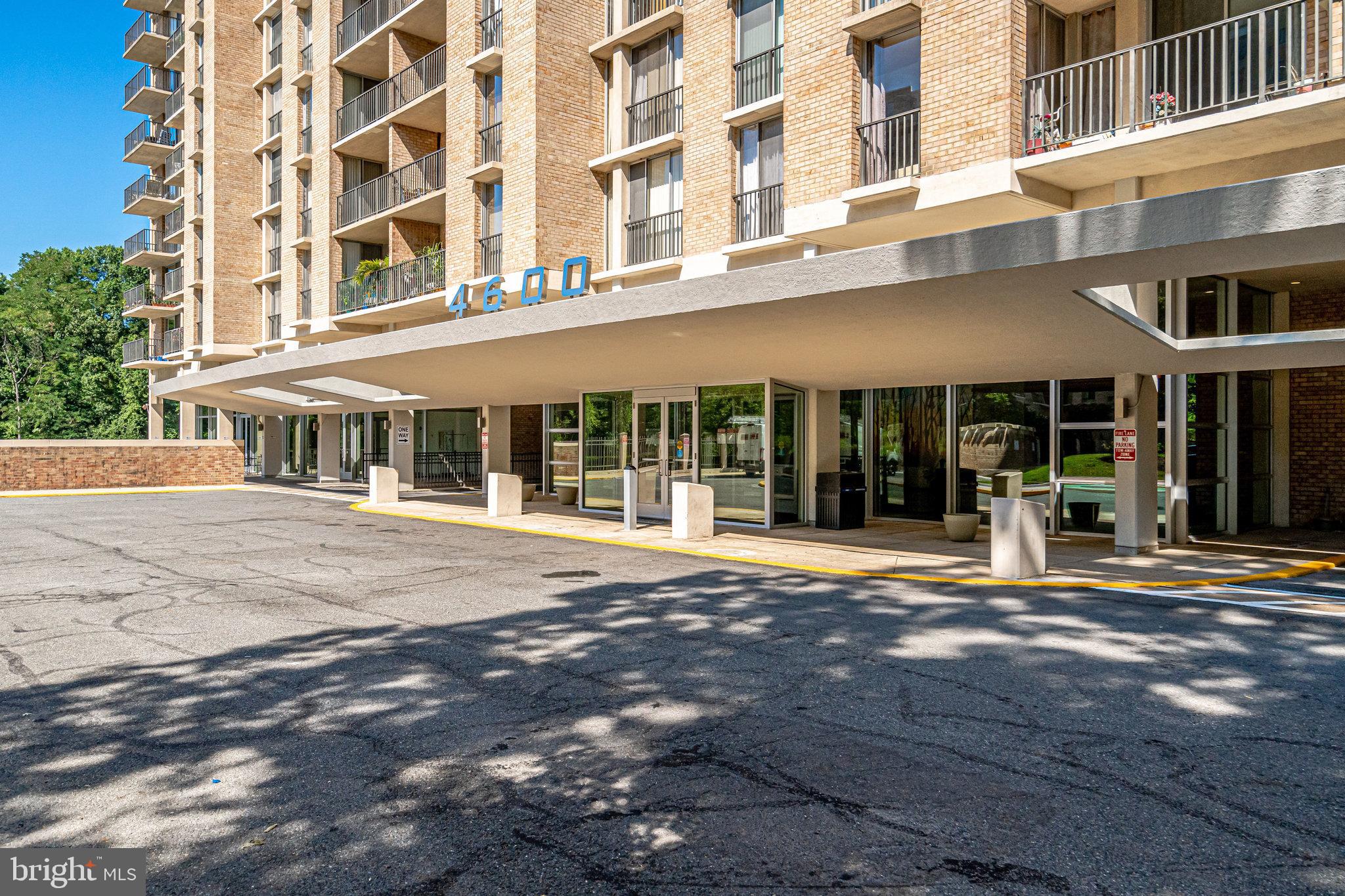 4600 South Four Mile Run Drive, Unit 1203 Arlington, VA 22204 - Photo 17 of 18