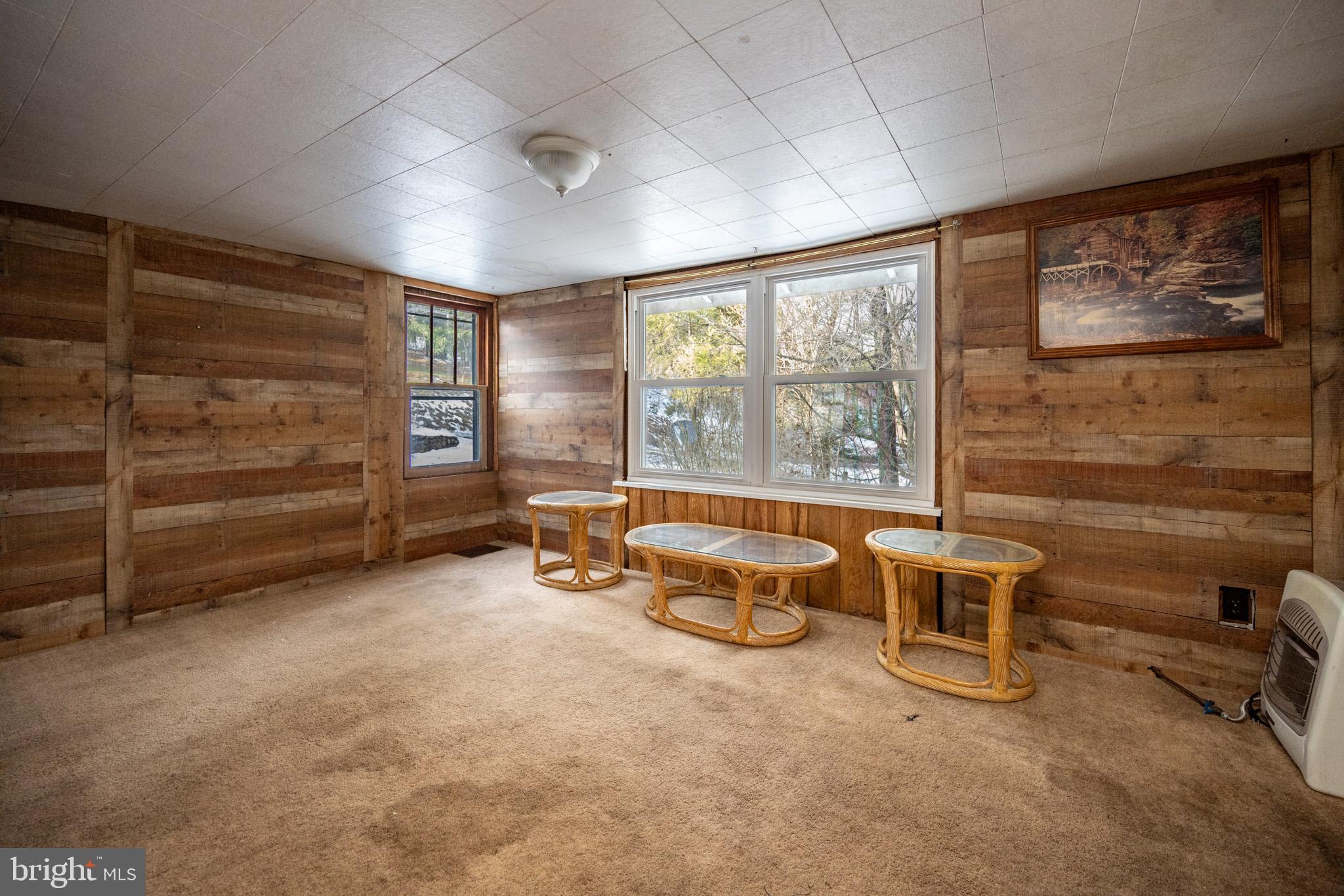 1358 Crellin Underwood Road Oakland, MD 21550 - Photo 13 of 37