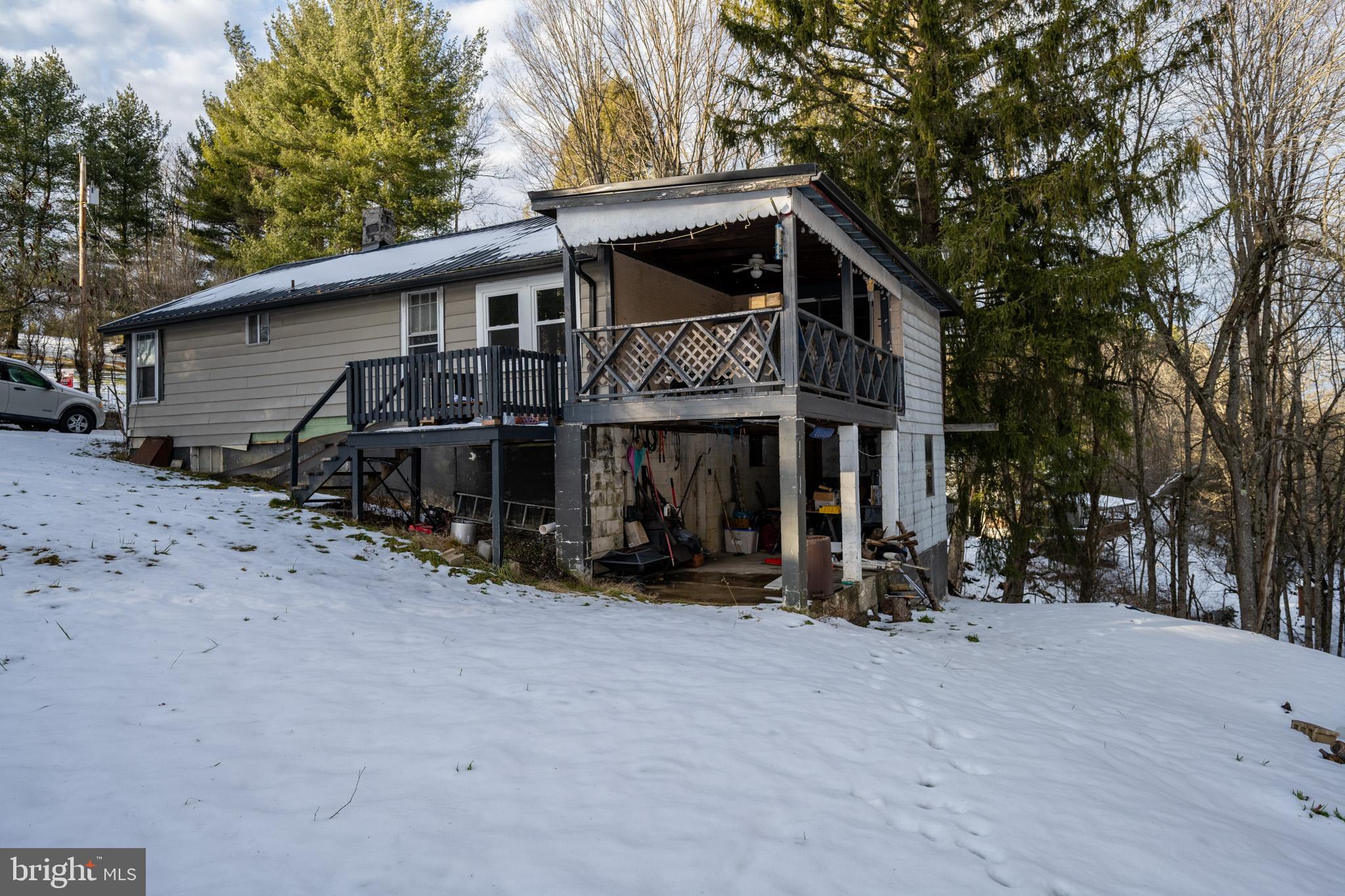 1358 Crellin Underwood Road Oakland, MD 21550 - Photo 4 of 37