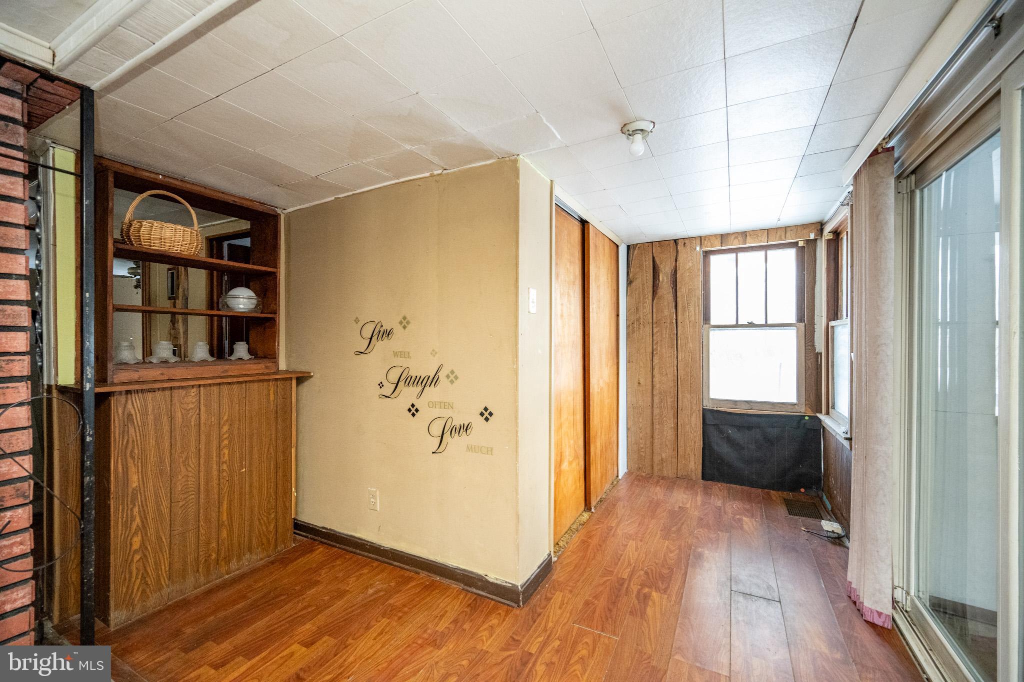 1358 Crellin Underwood Road Oakland, MD 21550 - Photo 10 of 37