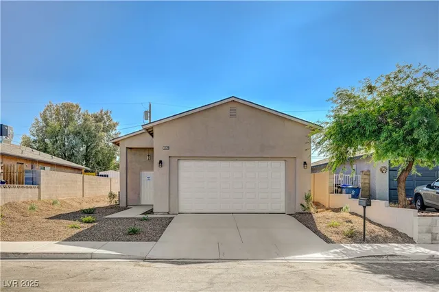 $443,000 | 1329 Price Street, Henderson, NV 89011