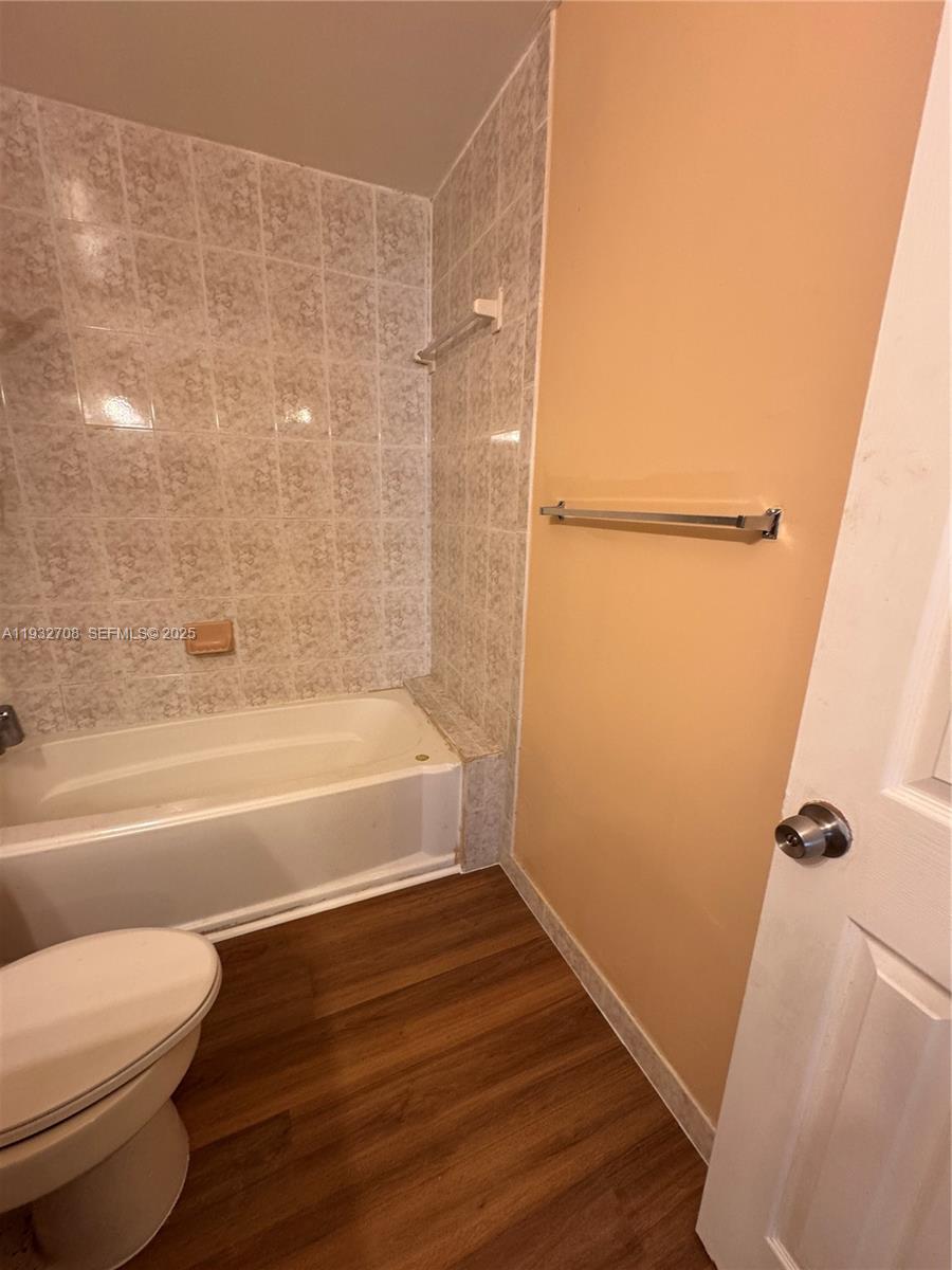 3410 Java Plum Avenue Miramar, FL 33025 - Photo 7 of 36