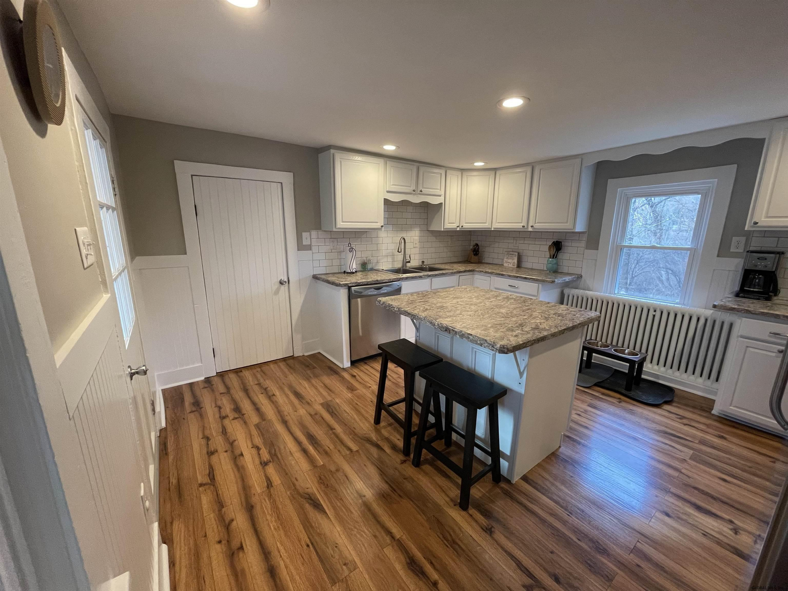 123 Spring Road Glenville, NY 12302 - Photo 3 of 58 Photo 3