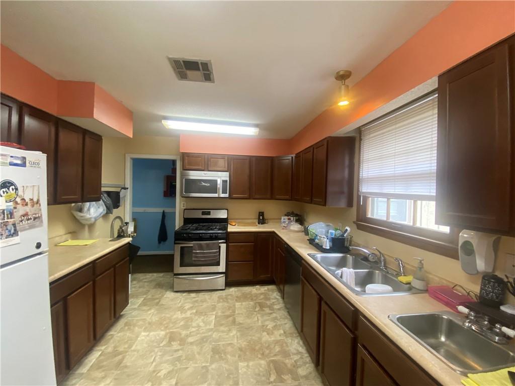 2433 Monroe Street Mandeville, LA 70448 - Photo 13 of 30