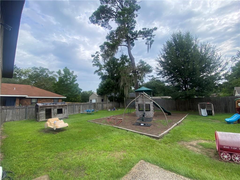 2433 Monroe Street Mandeville, LA 70448 - Photo 23 of 30