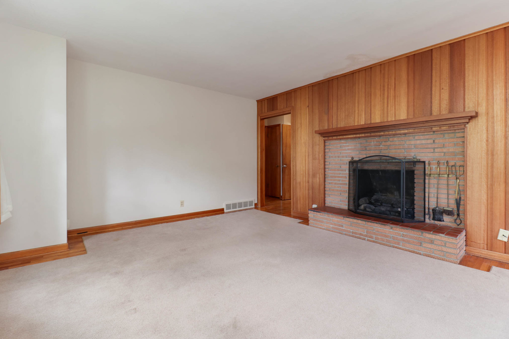 129 Eastview Drive Normal, IL 61761 - Photo 9 of 38