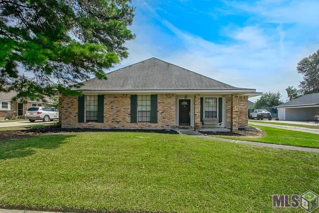 $299,000 | 5029 Herridge Drive, Baton Rouge, LA 70817