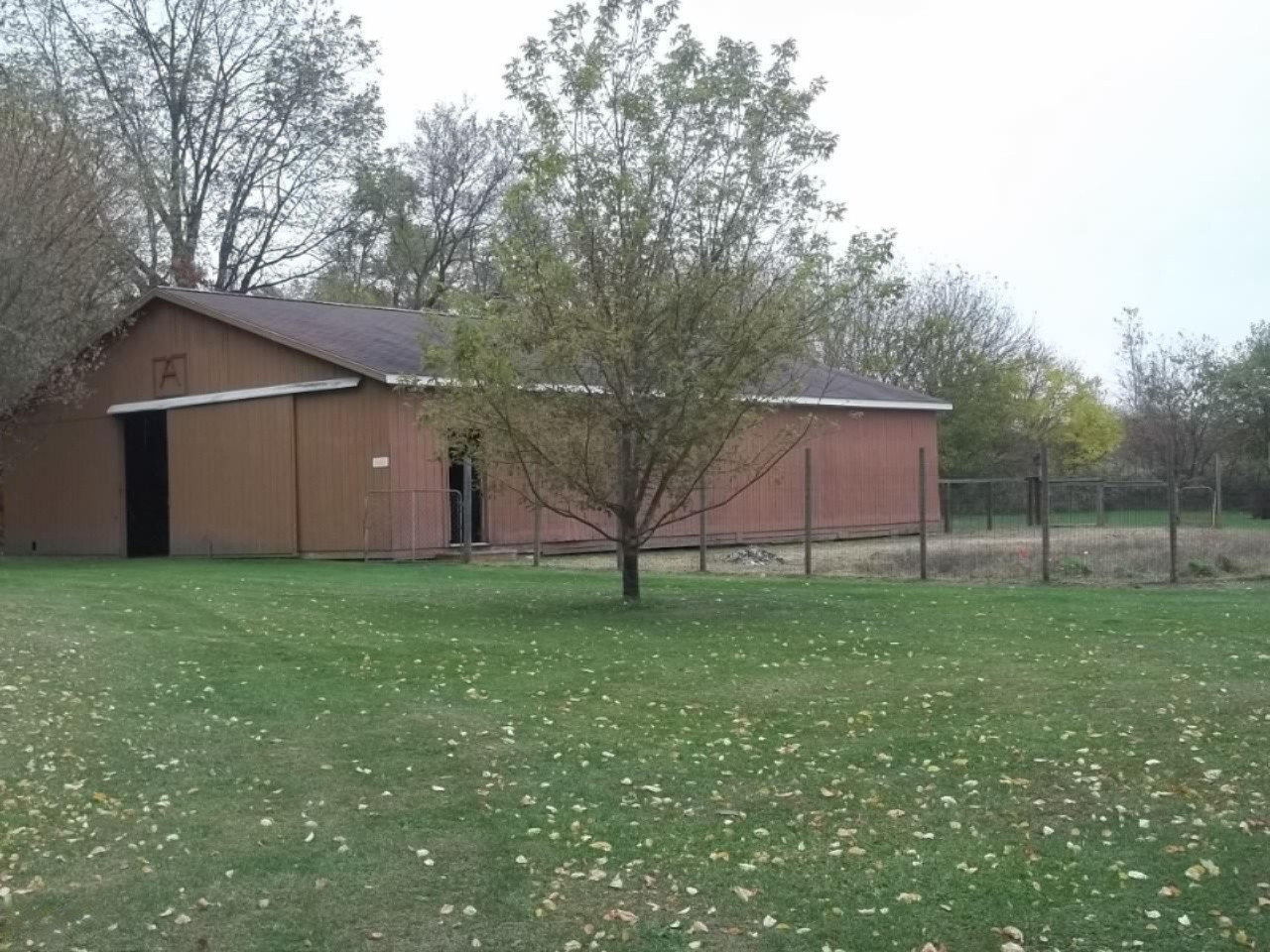 9893 Genesee Road Litchfield, MI 49252 - Photo 2 of 17 100_2824