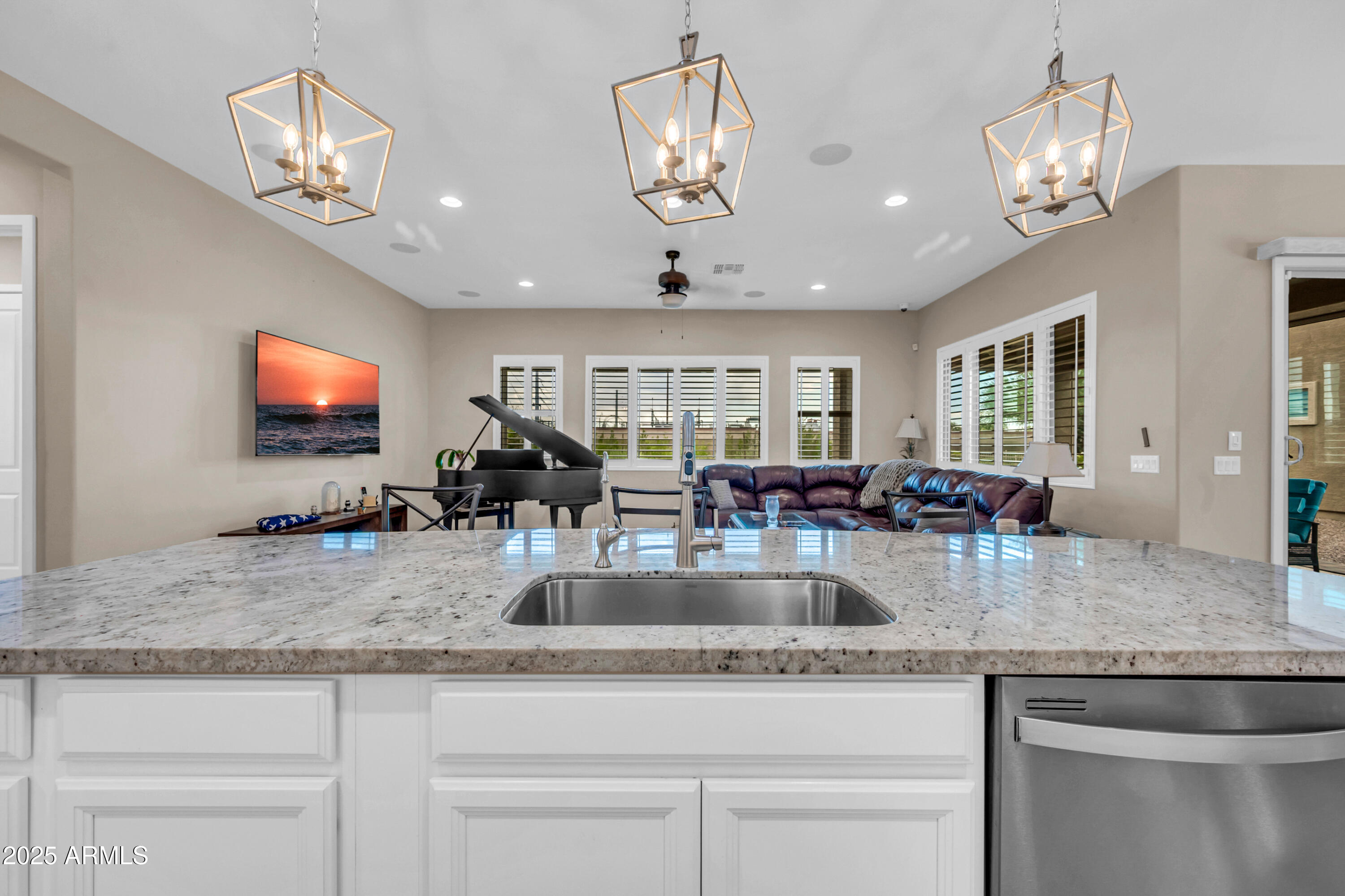 41553 West Springtime Road Maricopa, AZ 85138 - Photo 15 of 68 41553 W Springtime Rd-14