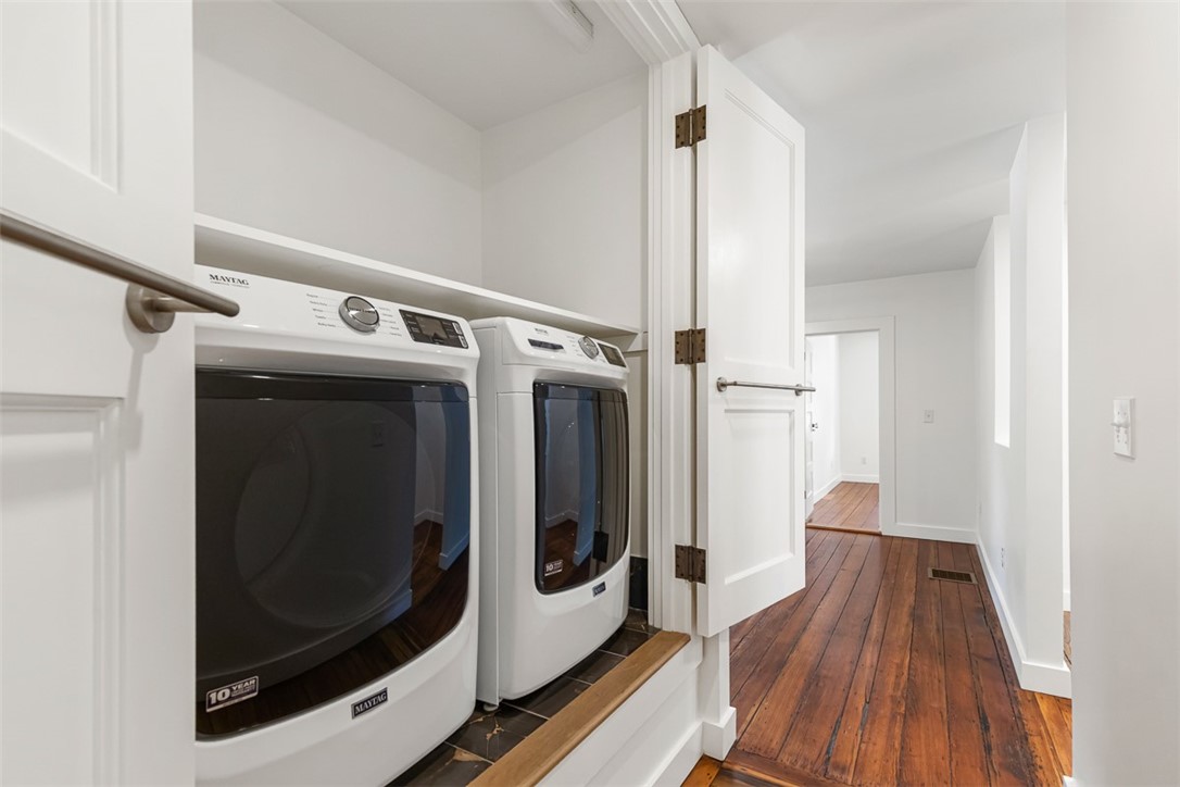 128 Sheldon Street Providence, RI 02906 - Photo 28 of 40 1st Floor Laundry