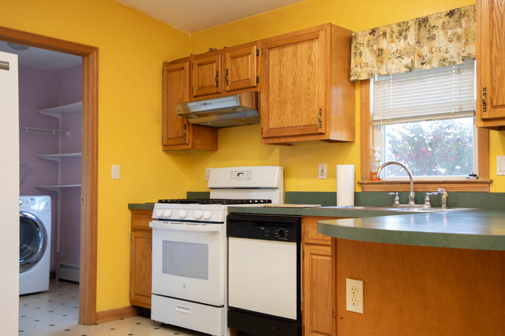 3 Fay Lane Plattsburgh, NY 12901 - Photo 13 of 47