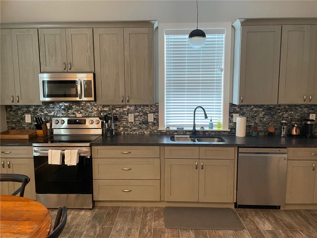 8470 B Hearn Road Chattahoochee Hills, GA 30268 - Photo 5 of 9