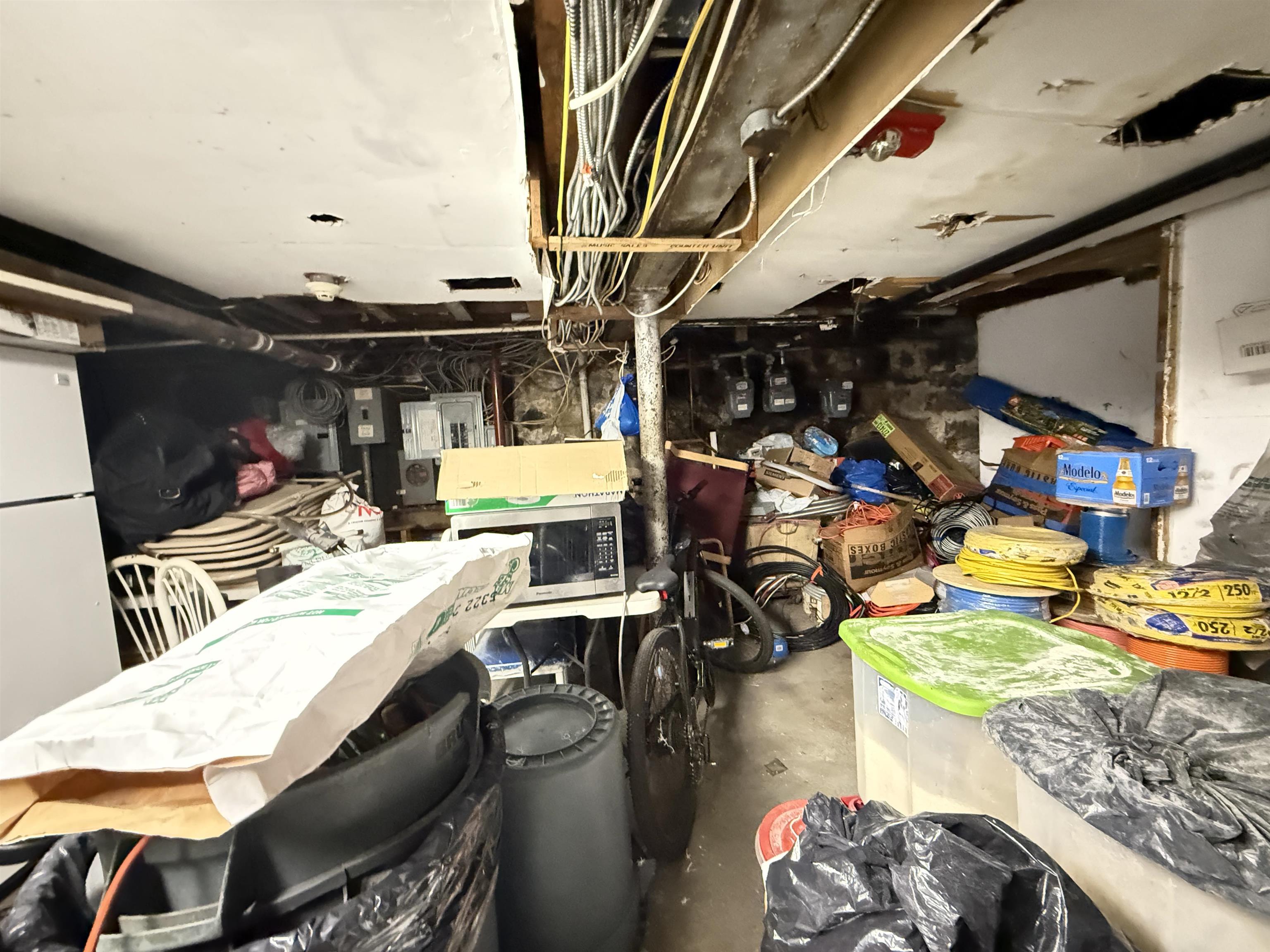 1309 Summit Avenue Union City, NJ 07087 - Photo 12 of 31 a view of a chairs and table in a patio