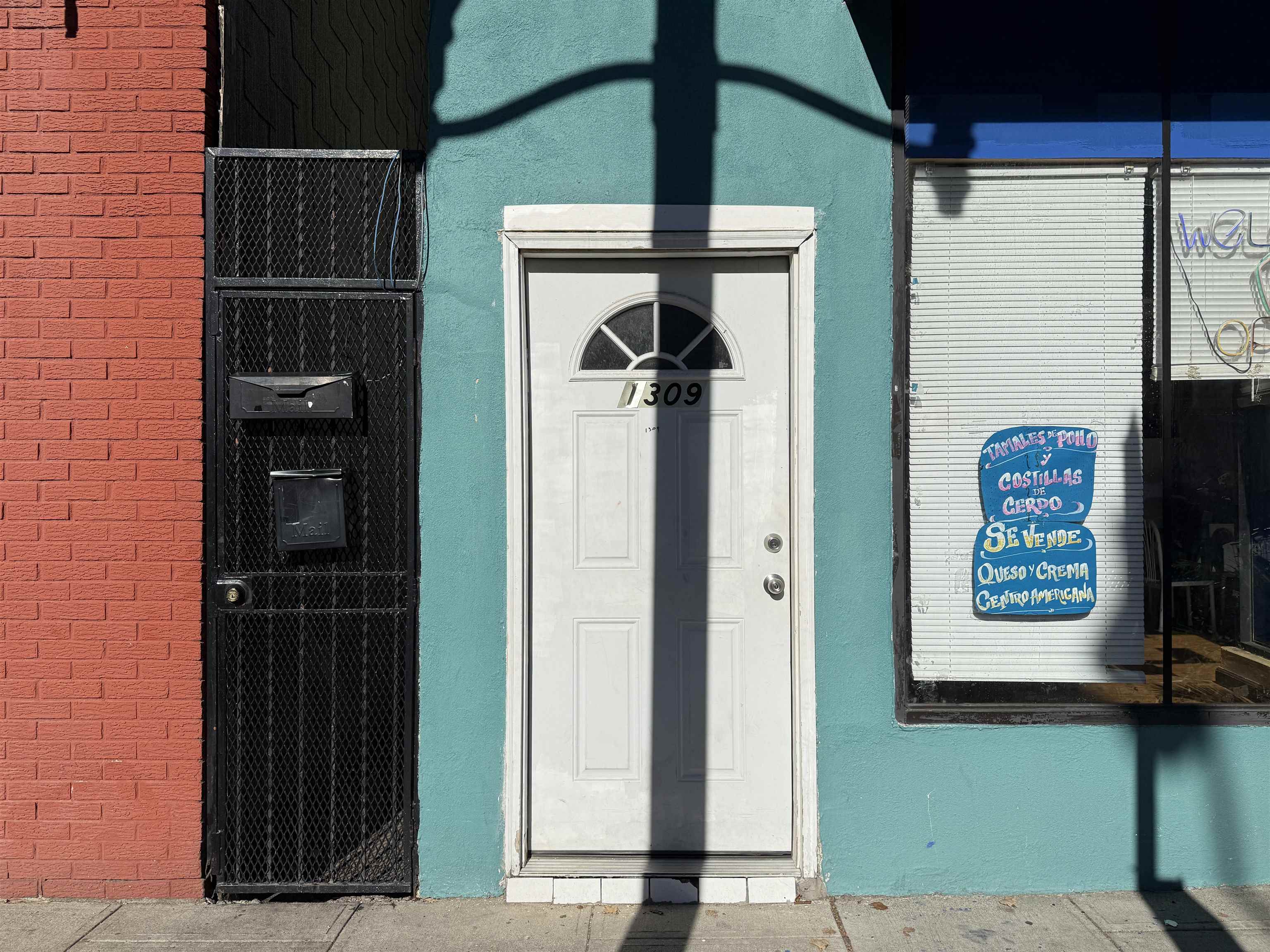 1309 Summit Avenue Union City, NJ 07087 - Photo 16 of 31