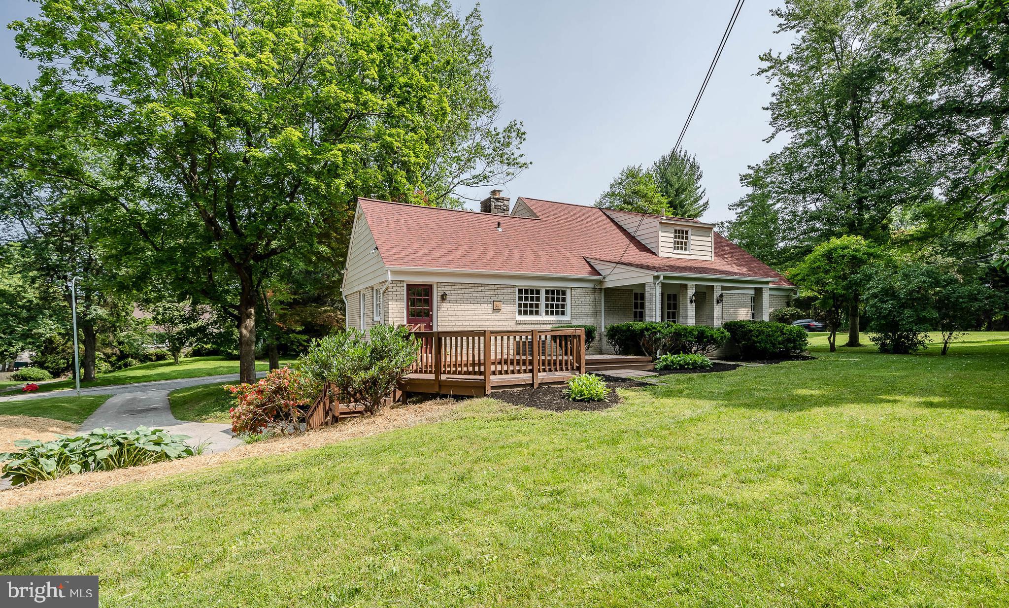 2602 Arbor Road Broomall, PA 19008 - Photo 4 of 38 Gallery Image 4