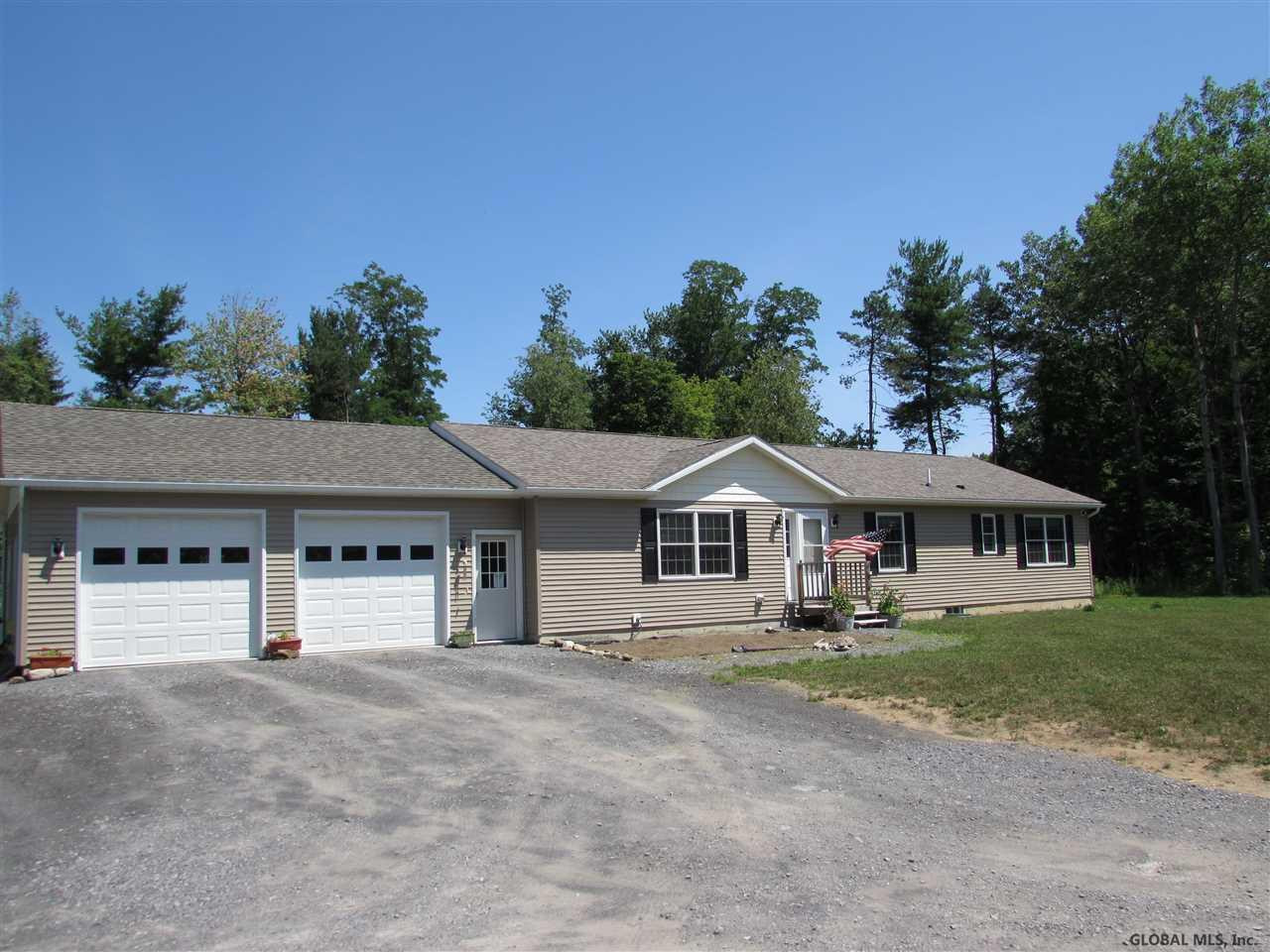 64 Maple Road Voorheesville, NY 12186 - Photo 4 of 25 Photo 4