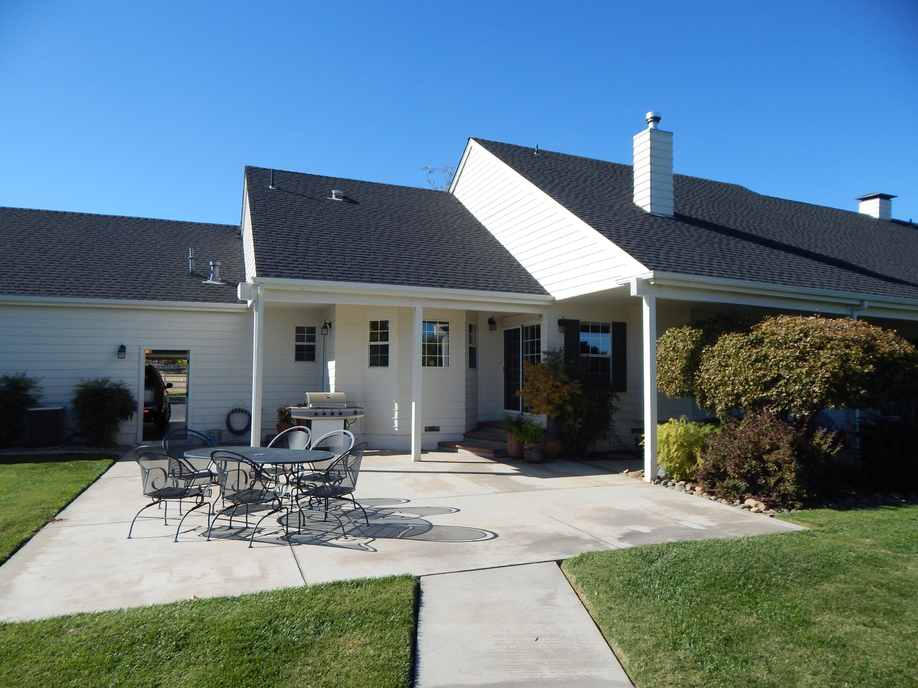 8375 Maynard Road Palo Cedro, CA 96073 - Photo 36 of 111 DSCN3221