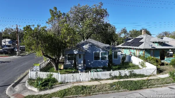 $337,000 | 139 Hansford Street, San Antonio, TX 78210