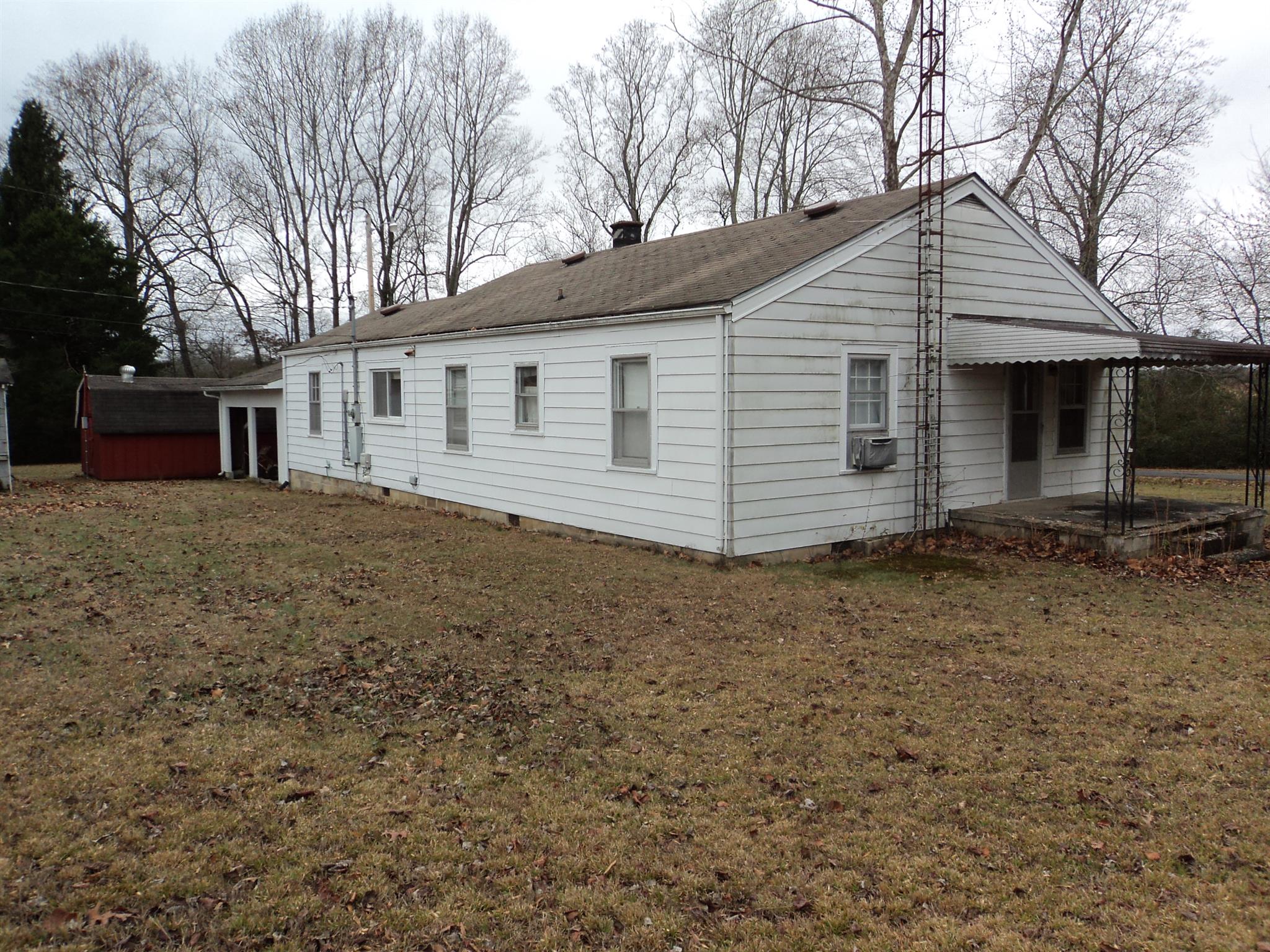 159 Dobert Road Manchester, TN 37355 - Photo 3 of 22 Gallery Image 3