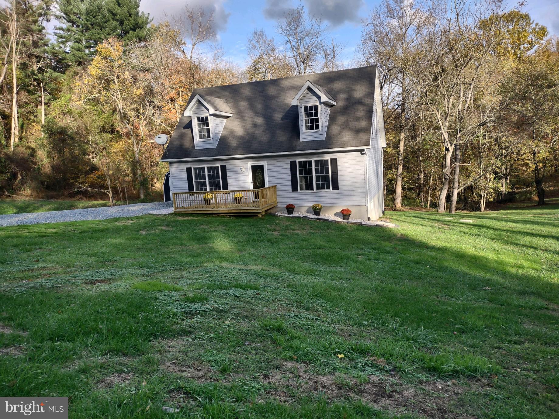 63 Myers Road Delta, PA 17314 - Photo 3 of 24 Front View