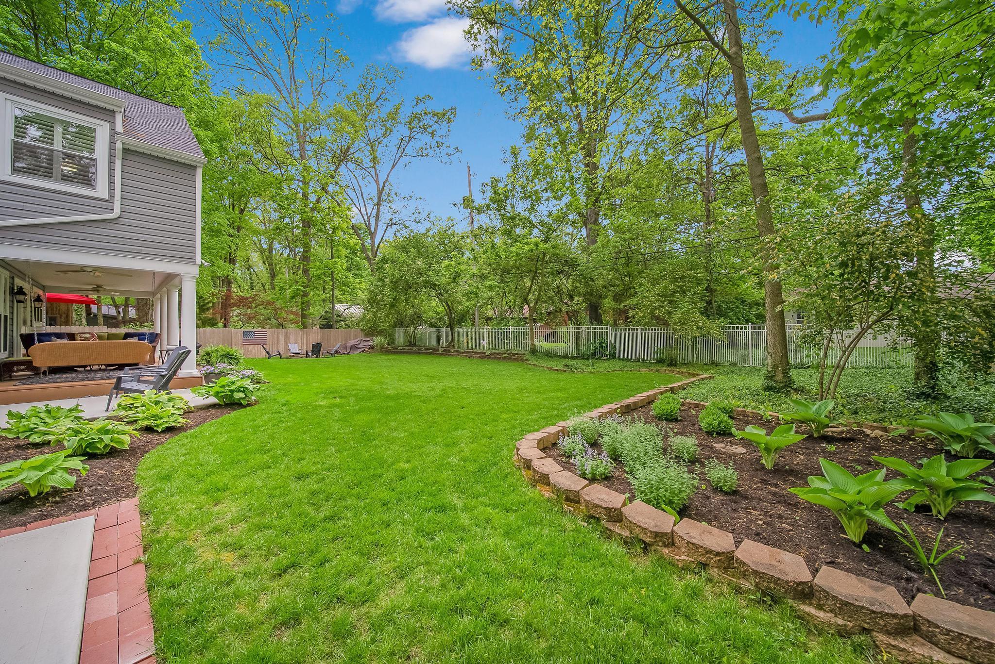 2318 Dorset Road Columbus, OH 43221 - Photo 44 of 45 DSC03825