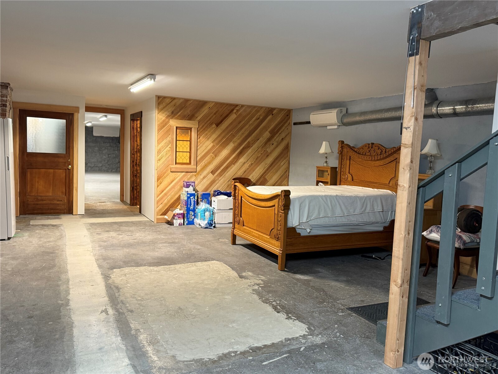 358 East Main Street Dayton, WA 99328 - Photo 23 of 37 a bedroom with a bed and window