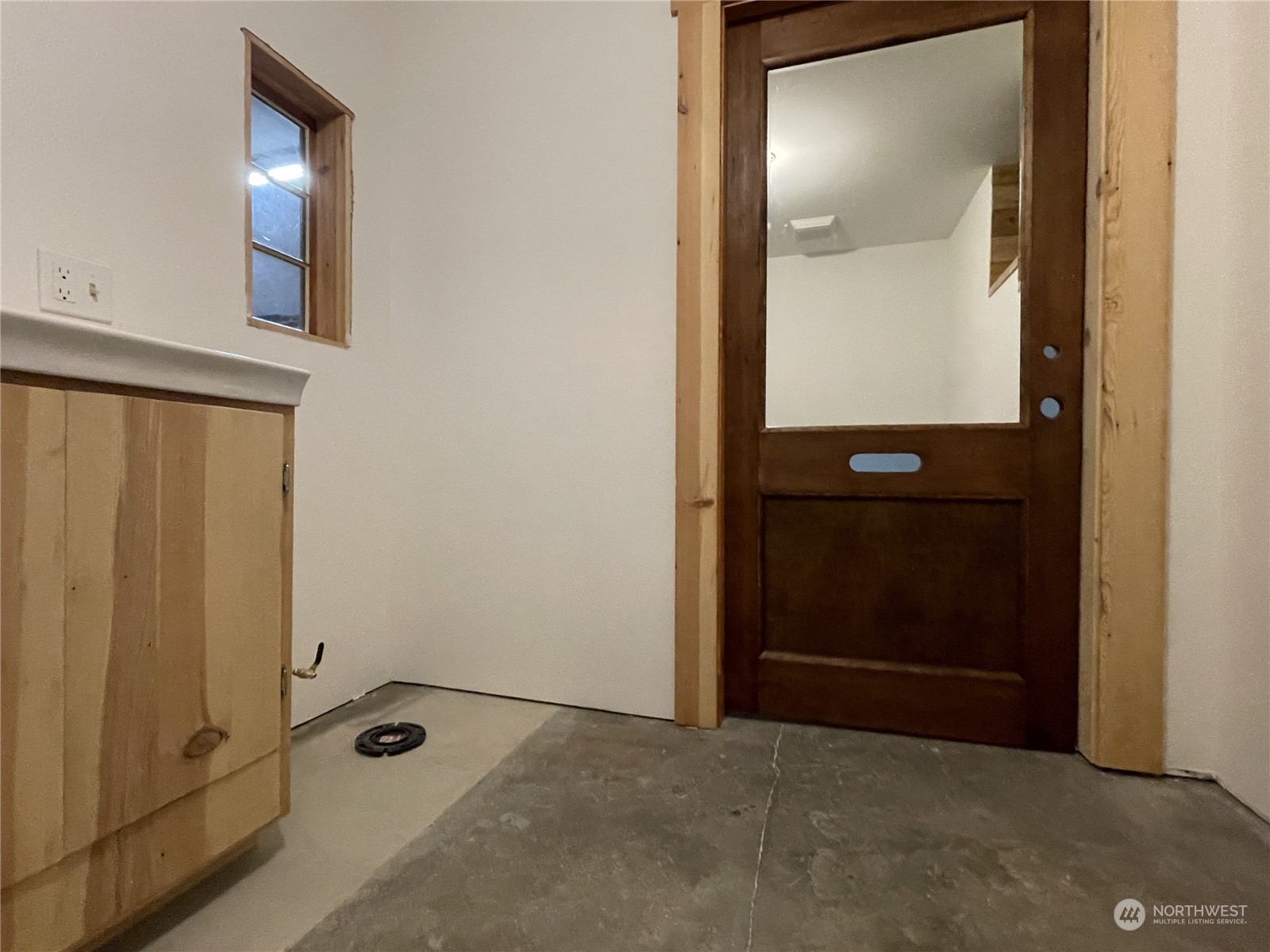 358 East Main Street Dayton, WA 99328 - Photo 27 of 37