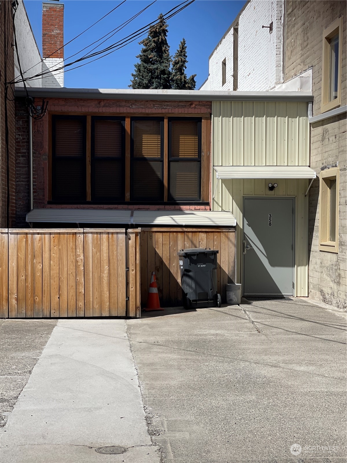 358 East Main Street Dayton, WA 99328 - Photo 36 of 37 a view of a house with a balcony