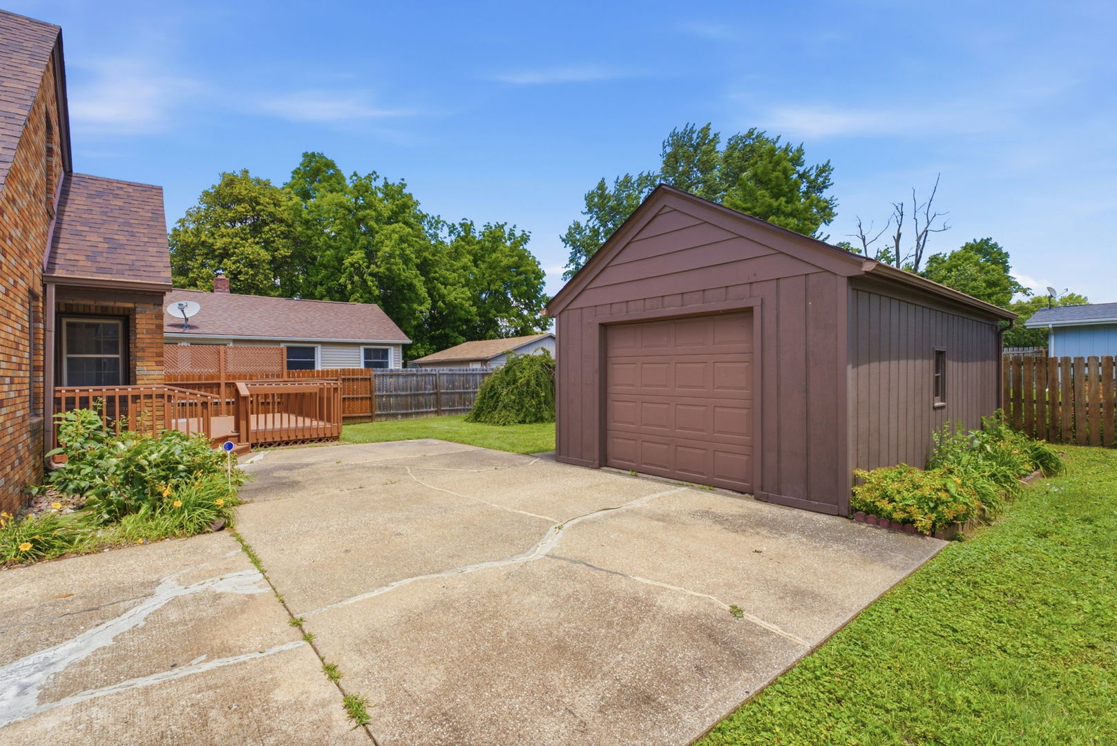 2202 44th Street Moline, IL 61265 - Photo 28 of 36