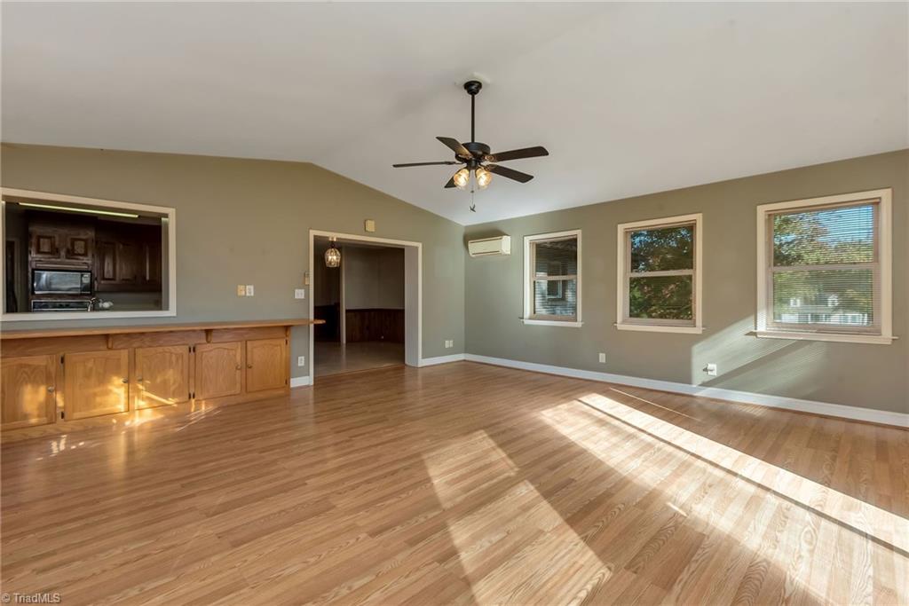 186 Friendship Road Statesville, NC 28625 - Photo 12 of 50 Gallery Image 12