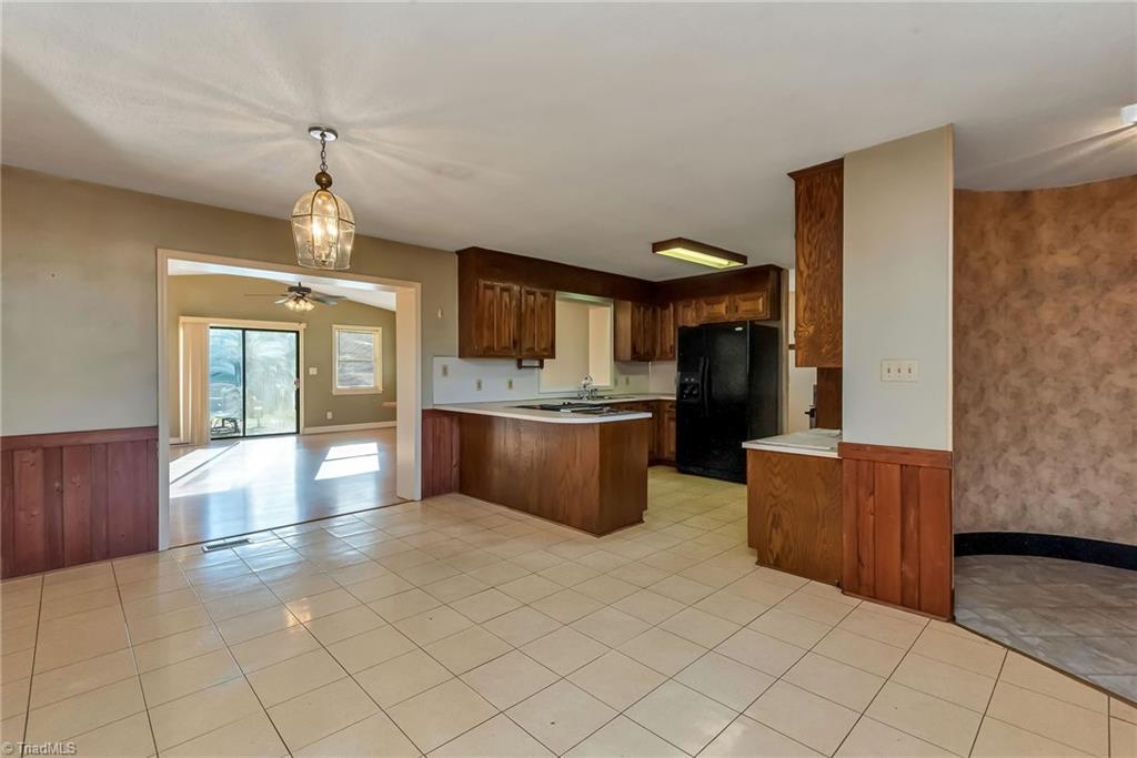 186 Friendship Road Statesville, NC 28625 - Photo 22 of 50 Gallery Image 22