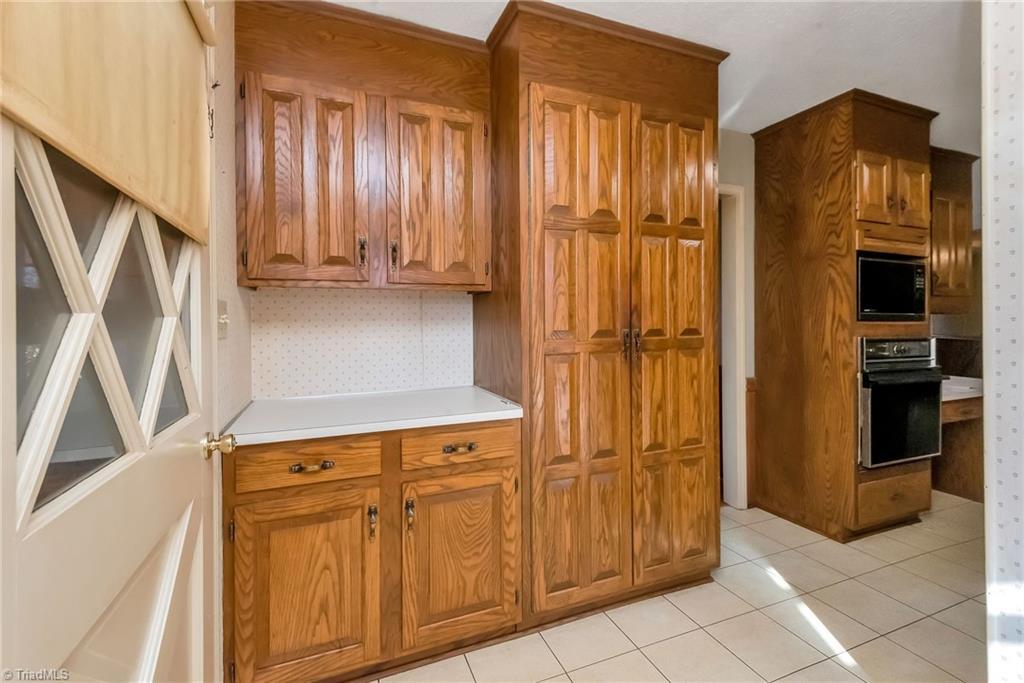 186 Friendship Road Statesville, NC 28625 - Photo 27 of 50 Gallery Image 27
