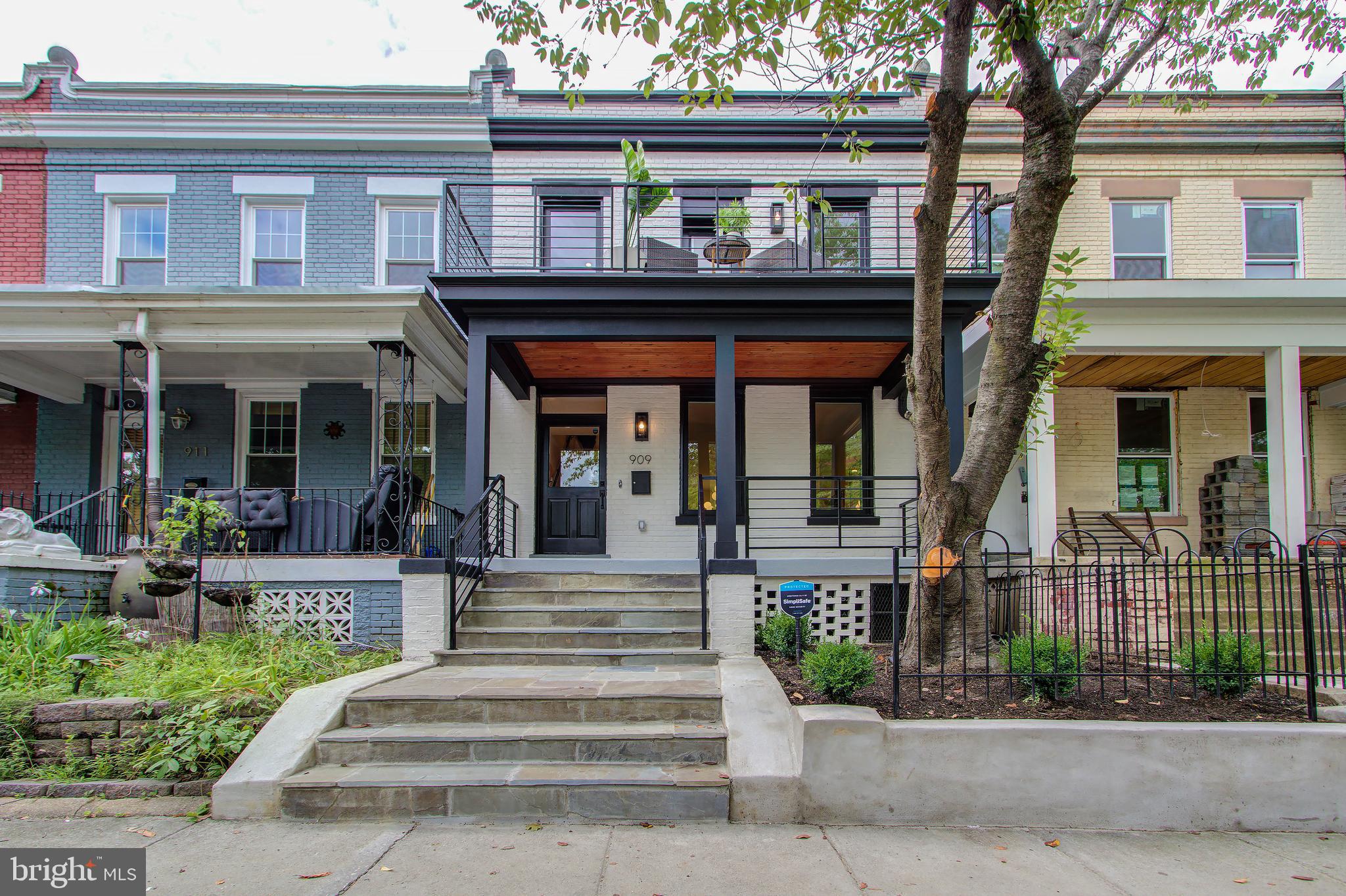 909 L Street Northeast Washington, DC 20002 - Photo 1 of 30 Exterior Front