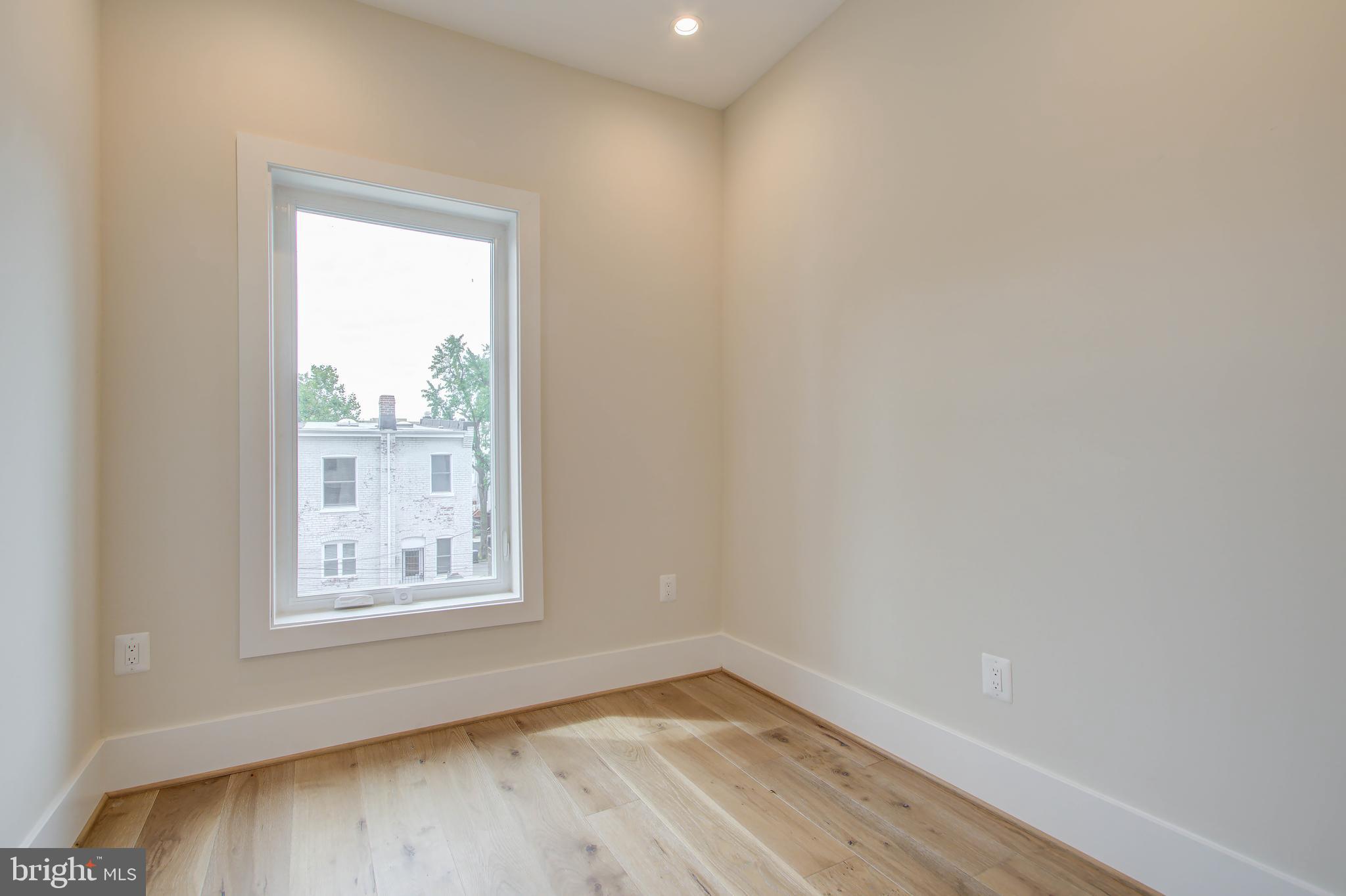 909 L Street Northeast Washington, DC 20002 - Photo 19 of 30 Bedroom 3