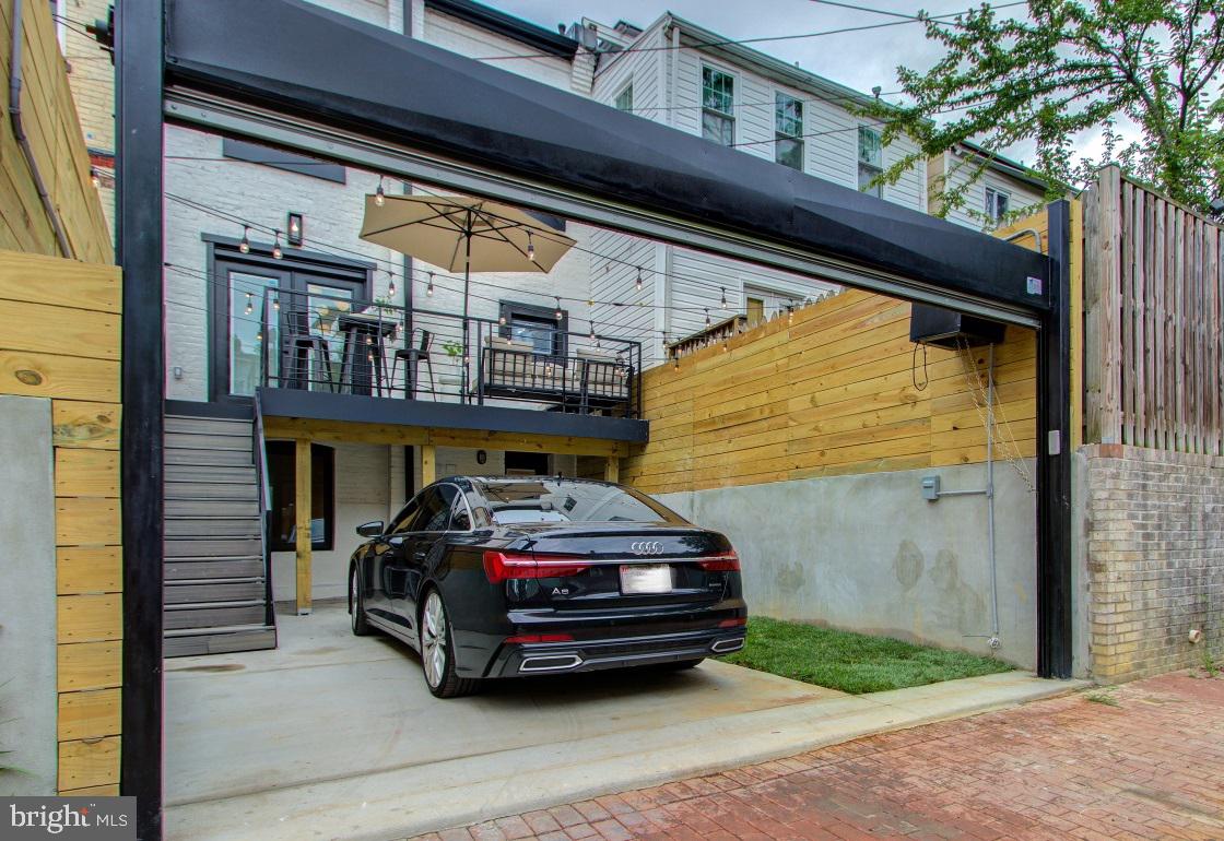 909 L Street Northeast Washington, DC 20002 - Photo 29 of 30 Secured Parking